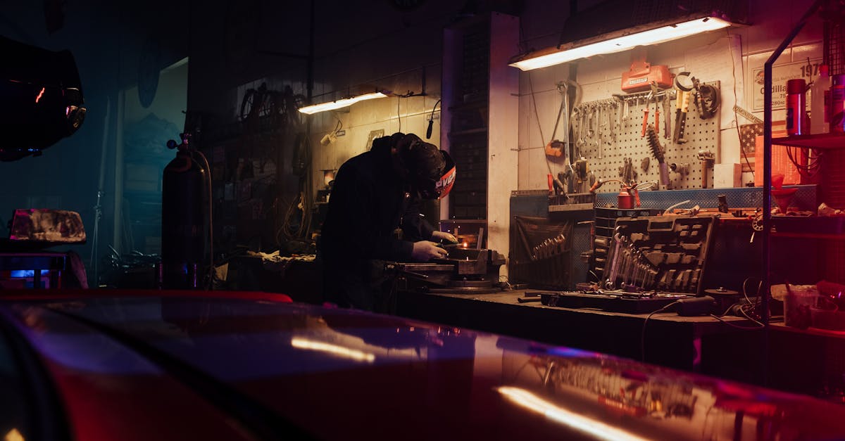 Currumbin garage door maintenance